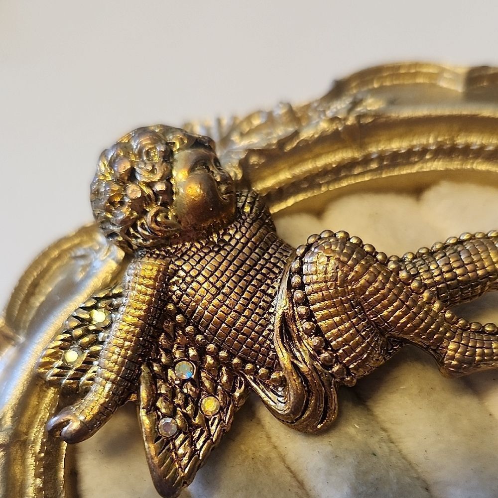 Whimsical Lounging Sitting Angel Brooch AB Aurora Borealis Stones Gold-Tone VTG View 2